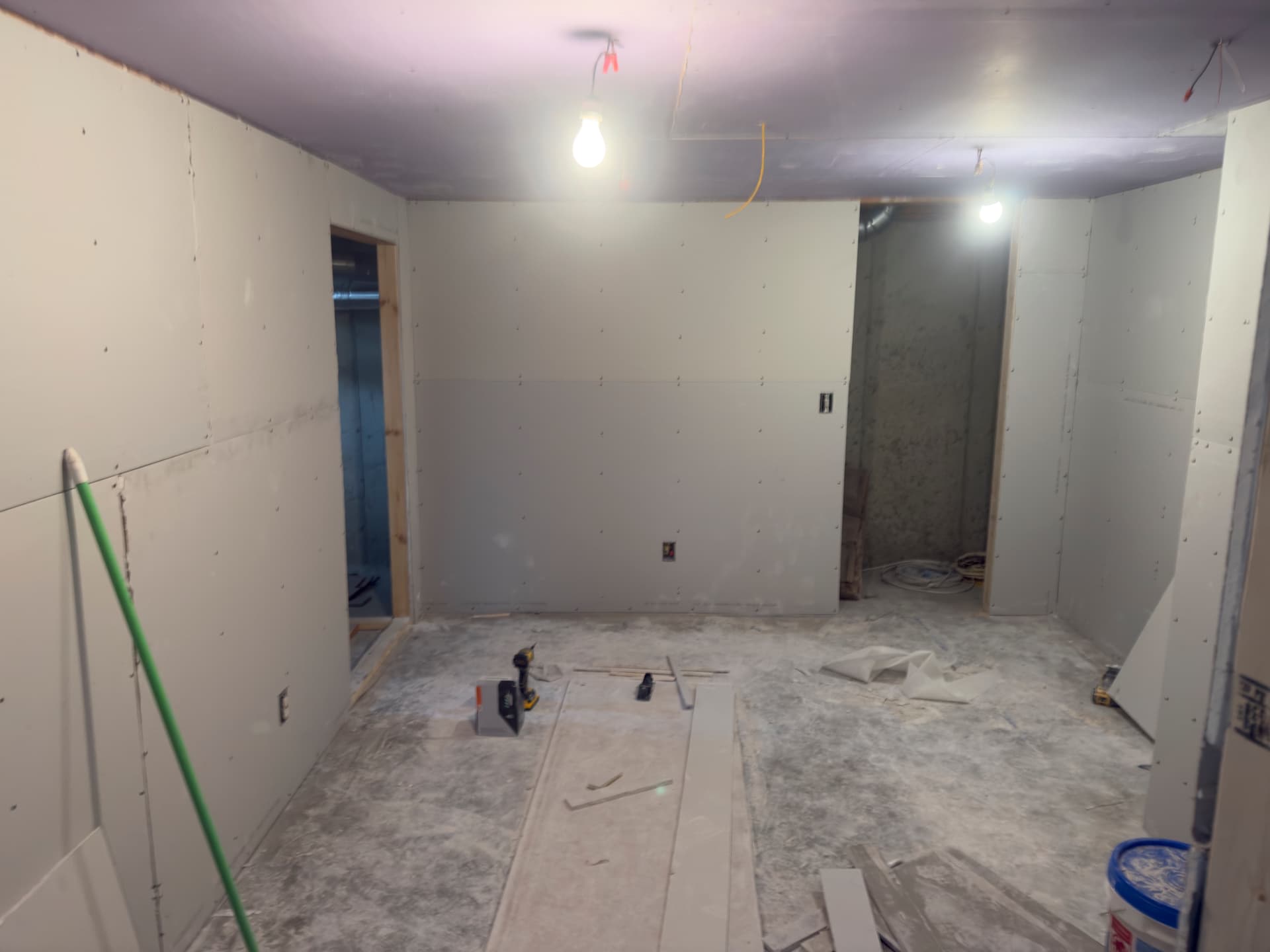 Room before renovation